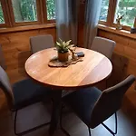 Onder De Eik 埃尔默洛